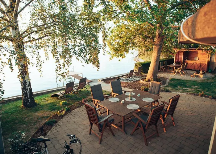 Holiday home Topartihaz *
